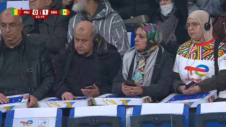 ملاعب المغرب توفر للأشخاص المكفوفين وضعاف البصر خدمة الوصف السمعي لمباريات "الكان"