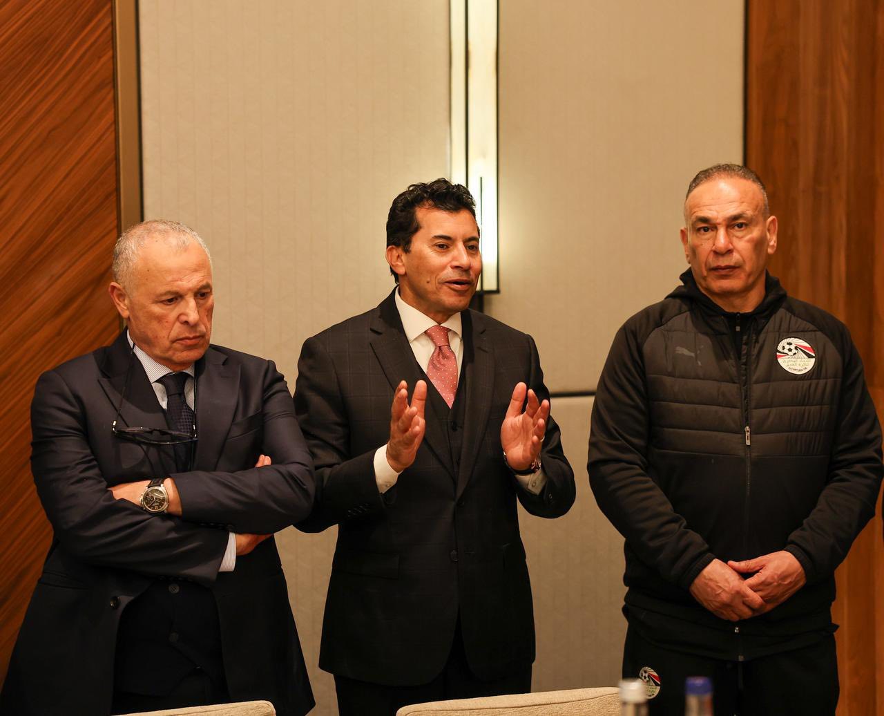 لـ"تهدئة جدل كأس أمم إفريقيا".. وزير الرياضة المصري يتصل بنظيره المغربي ويؤكد رفض بلاده لأي تعصب يمس العلاقات بين البلدين