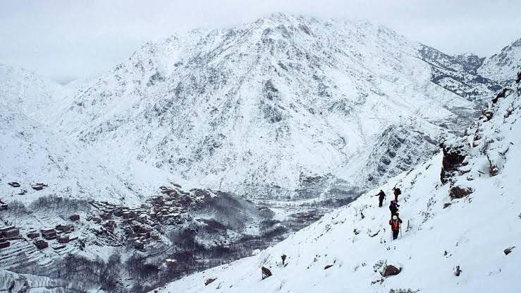  فقدان 3 أشخاص بجبل "توبقال" إقليم الحوز إثر انهيار ثلجي 
