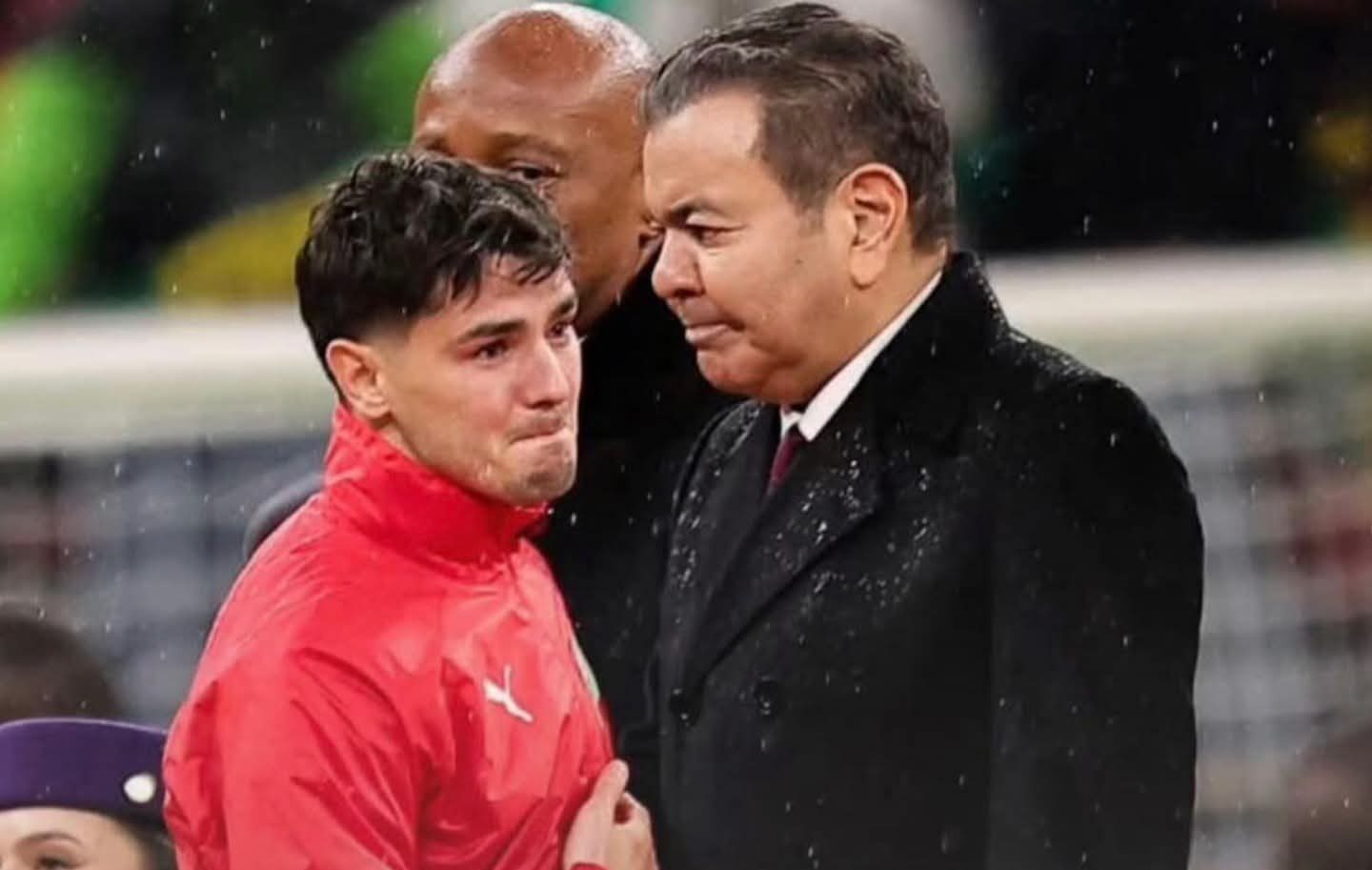  بتعليمات ملكية.. الأمير رشيد يستقبل أعضاء المنتخب الوطني بعد بلوغ نهائي "الكان" 