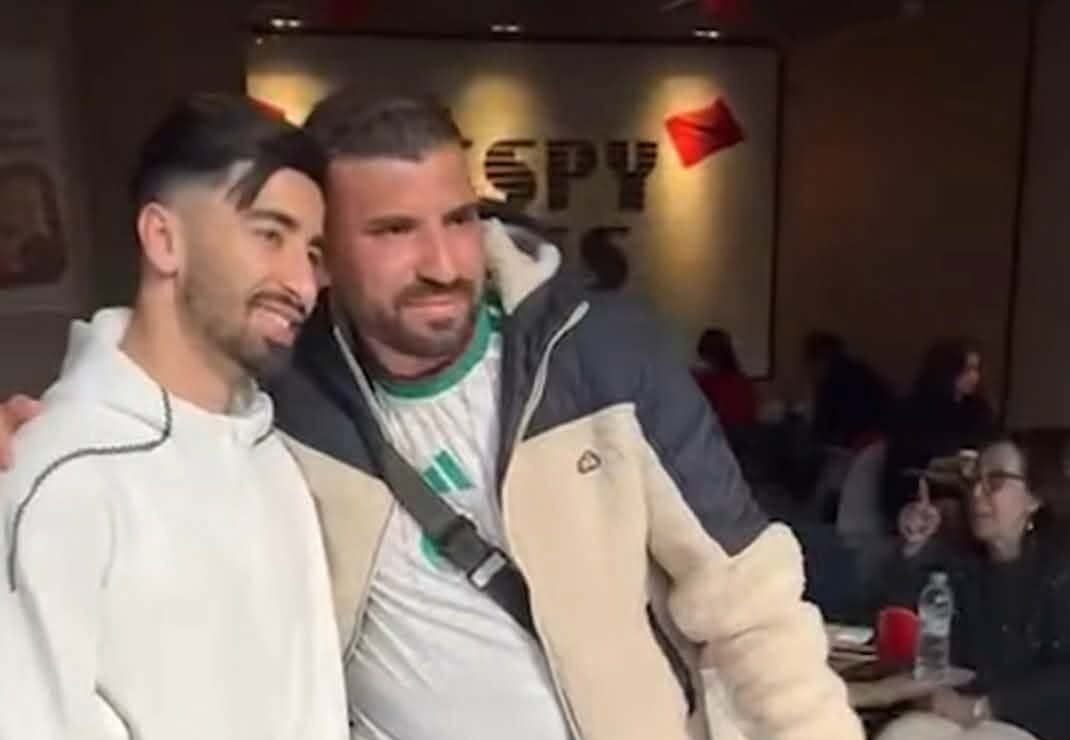 عودة لاعبي المنتخب الجزائري إلى معسكرهم الإعدادي بعد يوم راحة في شوارع الرباط