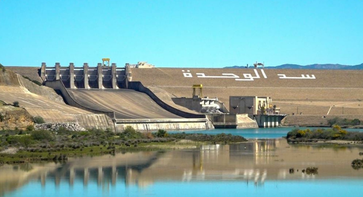 البدء بتخفيف الضغط على سد الوحدة لتفادي الفيضانات في مشرع بلقصيري