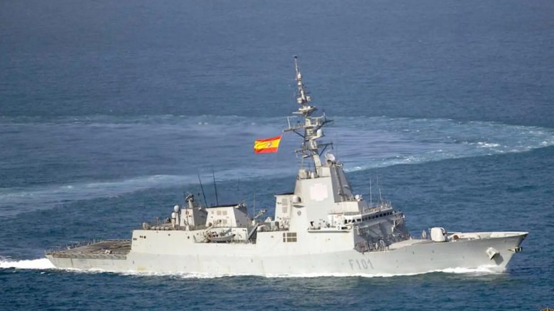  على مشارف المياه المغربية.. الجيش الإسباني ينشر وحدات بحرية إضافية لمراقبة تحركات السفن العسكرية التابعة لروسيا 