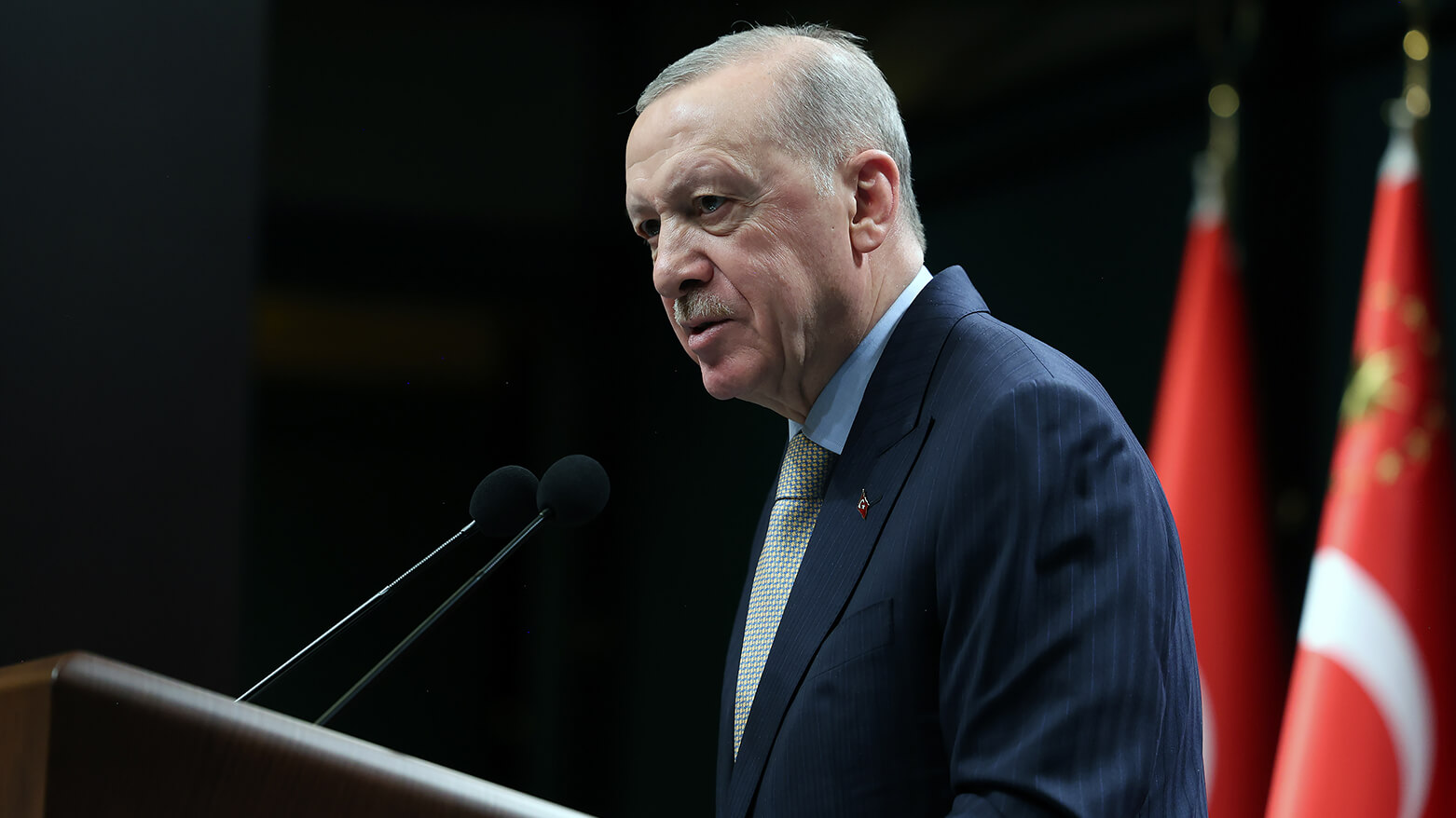 إردوغان يعلن استعداده للوساطة بين الولايات المتحدة وإيران لتفادي الحرب