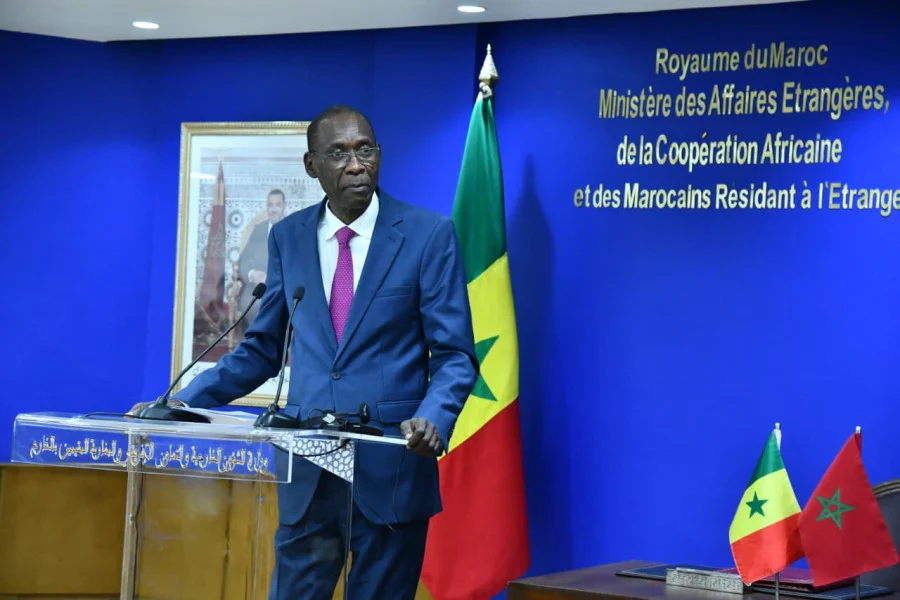  وزارة الخارجية السنغالية: نهائي كأس أمم إفريقيا هو "احتفاء بالأخوة" التي تجمع الشعبين المغربي والسنغالي 