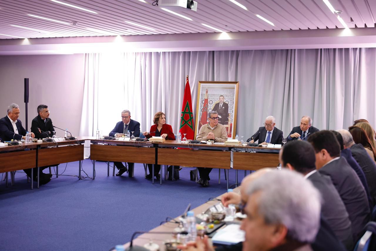  قيادي في التجمع الوطني للأحرار لـ"الصحيفة": الحزب بلا مرشحين وبلا ترشيحات لخلافة أخنوش.. والأسماء المتداولة إعلاميا لا تعكس حقيقة النقاش الداخلي 