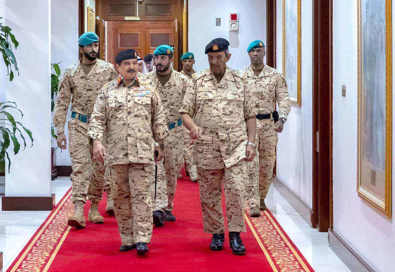 البحرين تعلن تدمير 153 صاروخا و331 طائرة مسيرة منذ بدء الهجمات الإيرانية