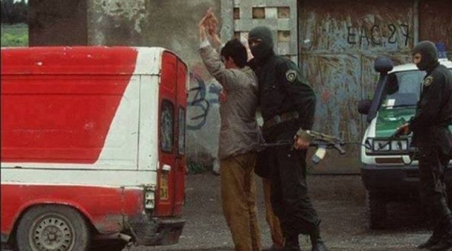 من رمزية التوقيت إلى ثقل الجغرافيا الأمنية.. تفجيرات البليدة بالجزائر تحيي جراح التسعينيات وتثير مخاوف من عودة أنماط العنف المرتبطة بالعشرية السوداء