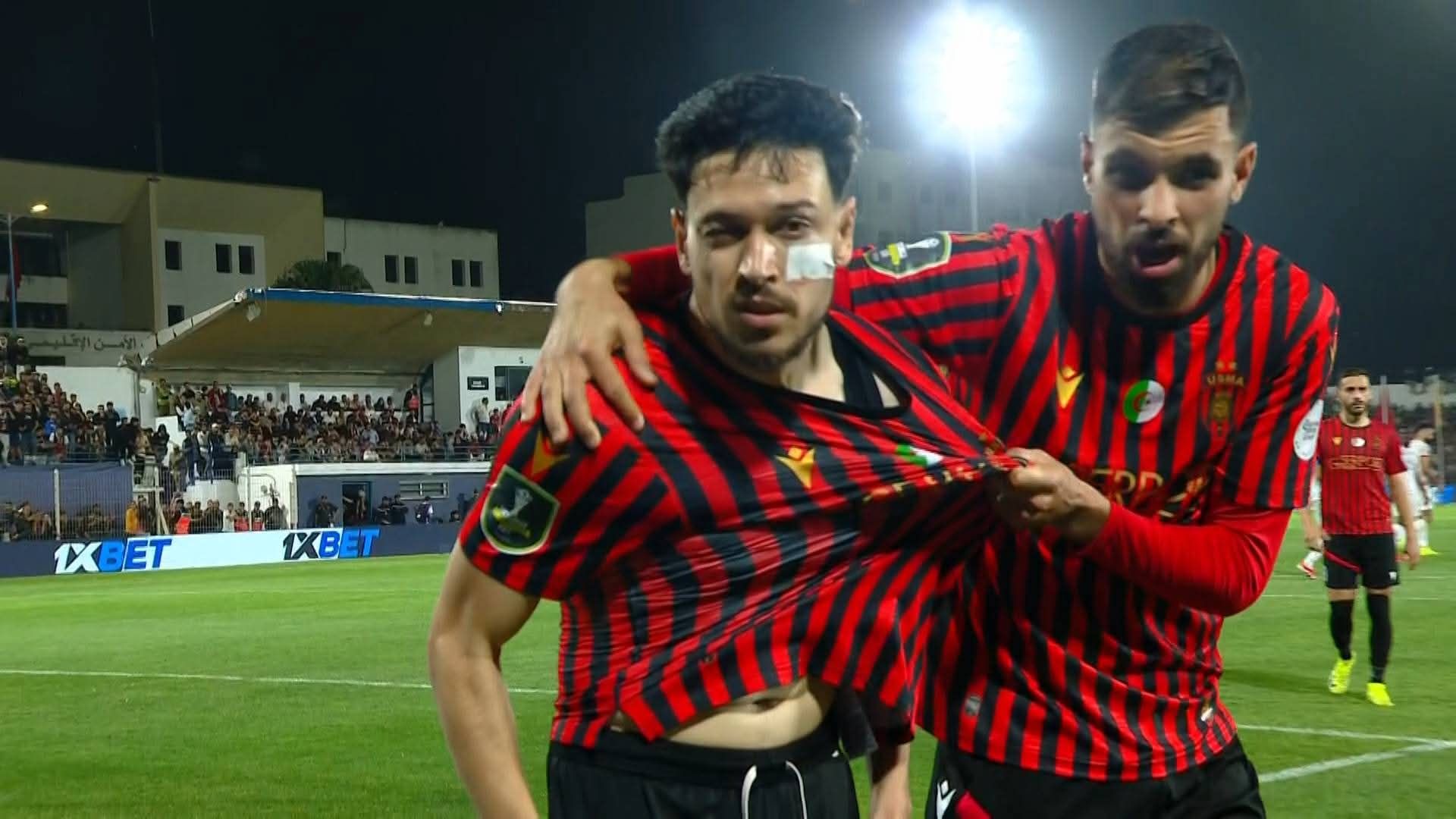 إقصاء أولمبيك آسفي من نصف نهائي كأس الكاف بتعادله مع اتحاد العاصمة الجزائري