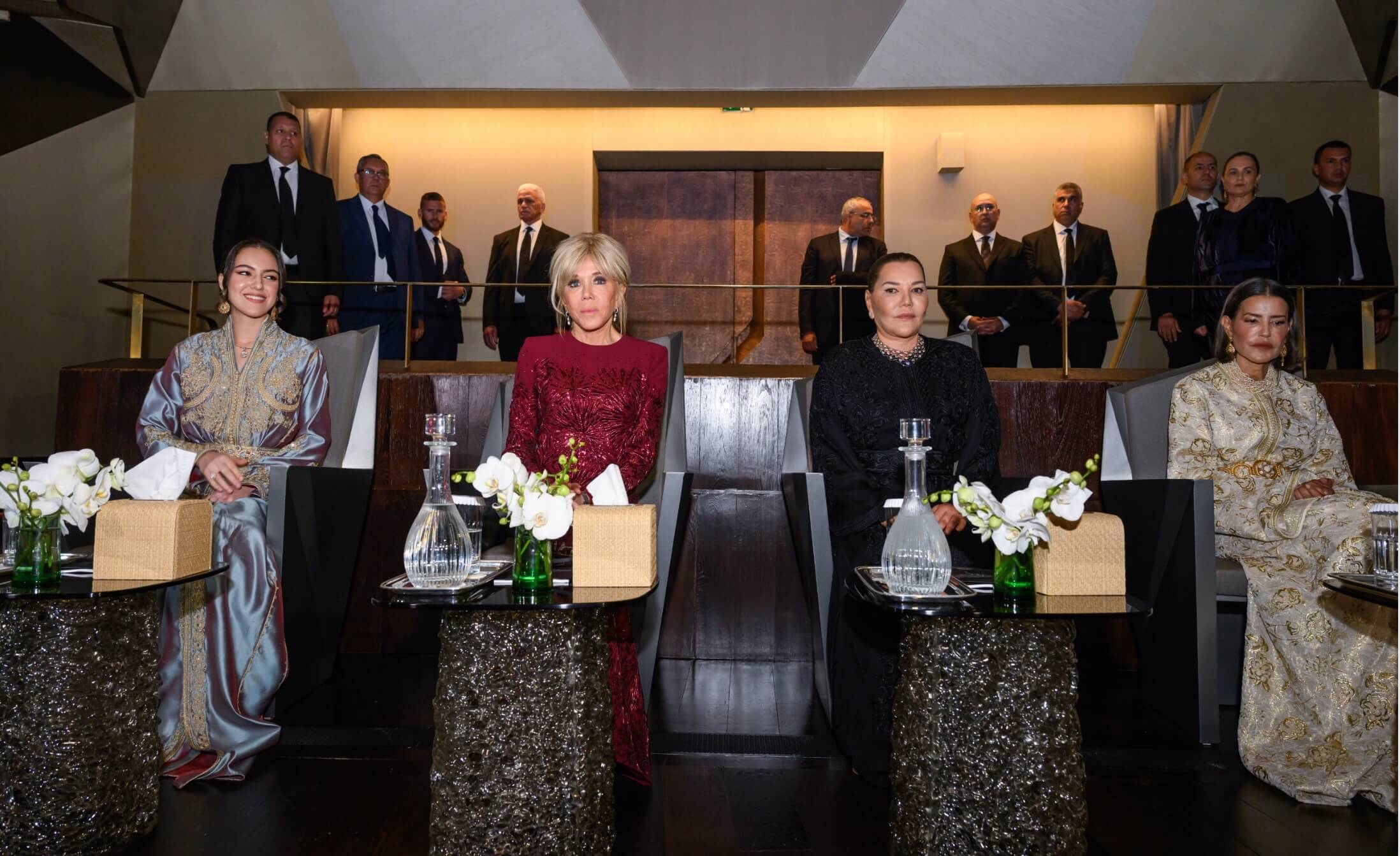 الأميرات يحضرن رفقة بريجيت ماكرون العرض الافتتاحي للمسرح الملكي الرباط