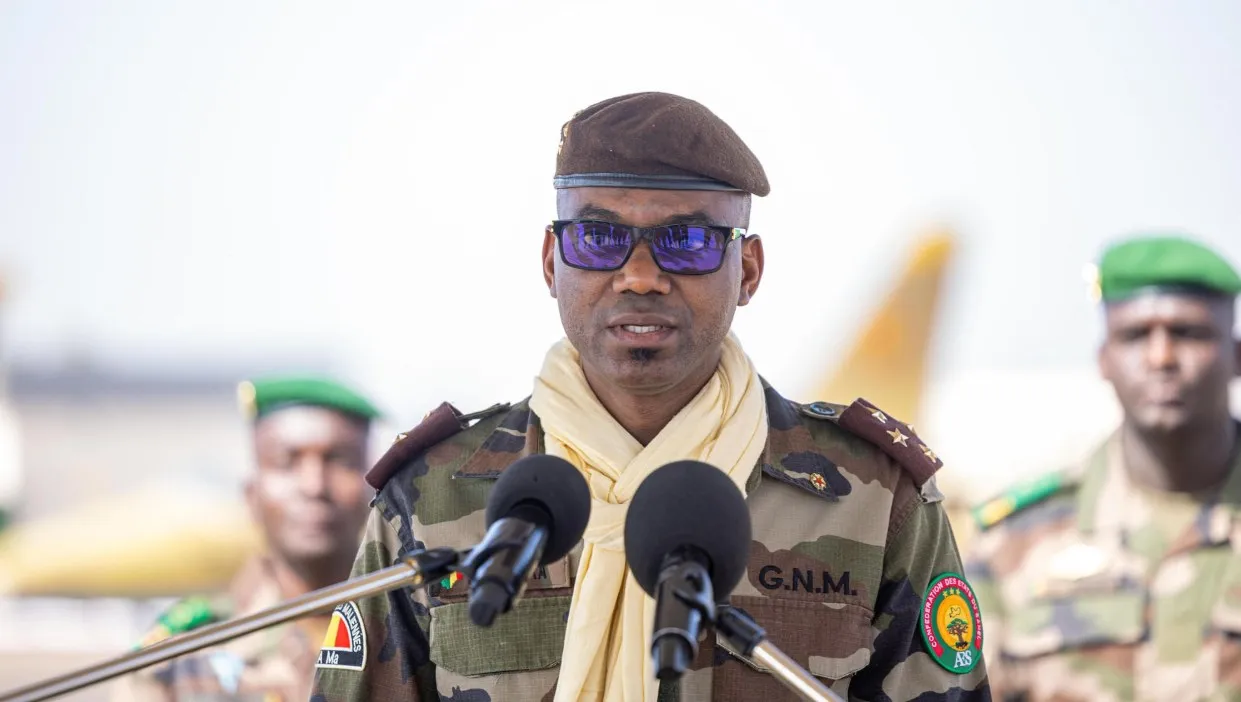 مقتل وزير الدفاع المالي ساديو كامارا في تفجير استهدف قاعدة كاتي