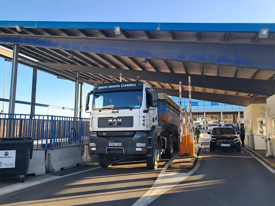 الإحباط يطال آمال أرباب المقاولات في سبتة تجاه عودة نشاط الجمارك التجارية تزامنا مع وصول العام الرابع لالتزام المغرب وإسبانيا بإعادة فتح الحدود