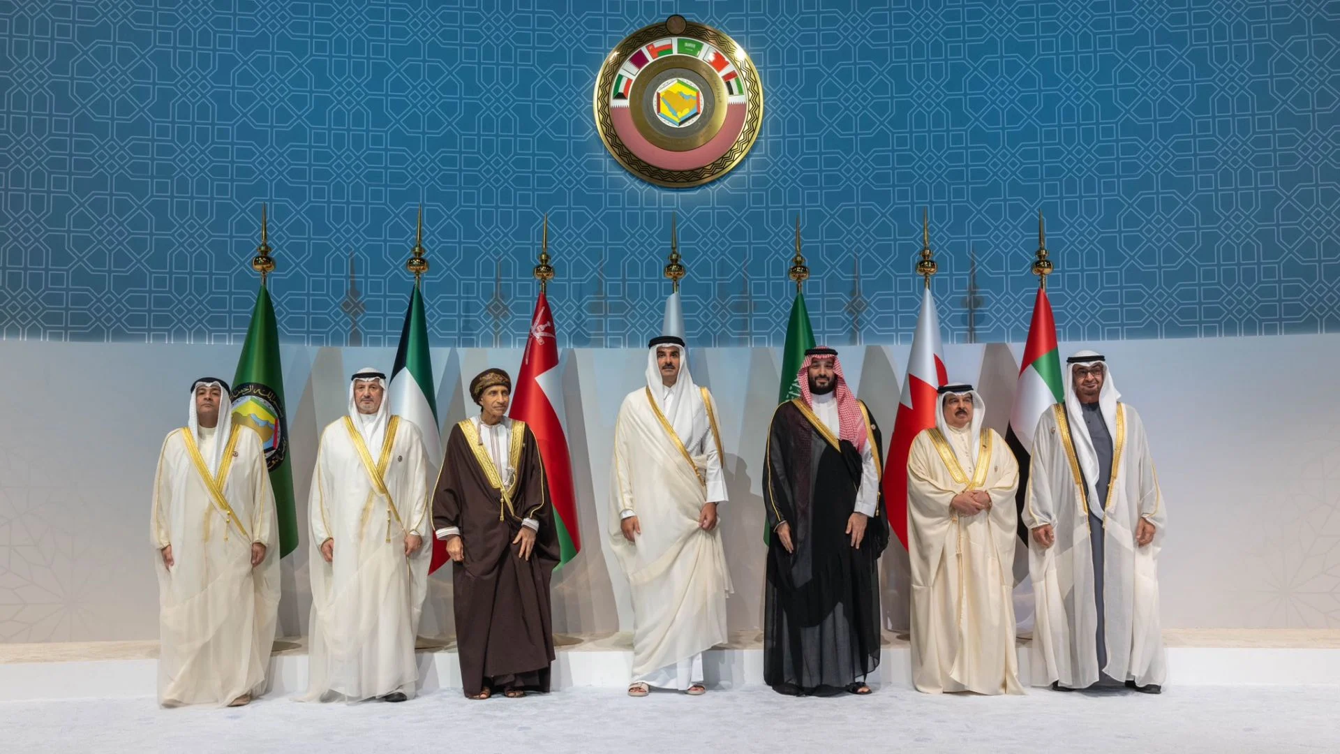 السعودية تستضيف قمة خليجية استثنائية في ظل استمرار  حرب الشرق الأوسط