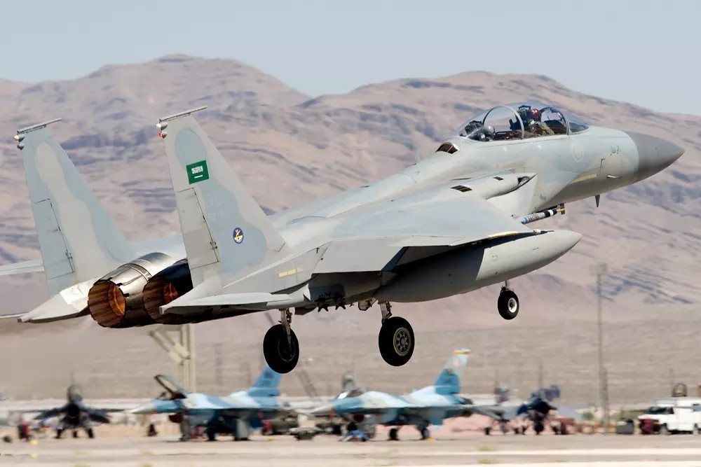  رويترز: السعودية شنت هجمات غير معلنة على إيران ردا على هجمات شنتها طهران على المملكة 