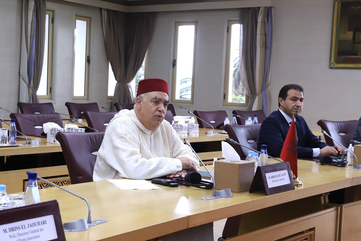في دورية موجهة للولاة والعمال.. وزارة الداخلية تلزم الجماعات