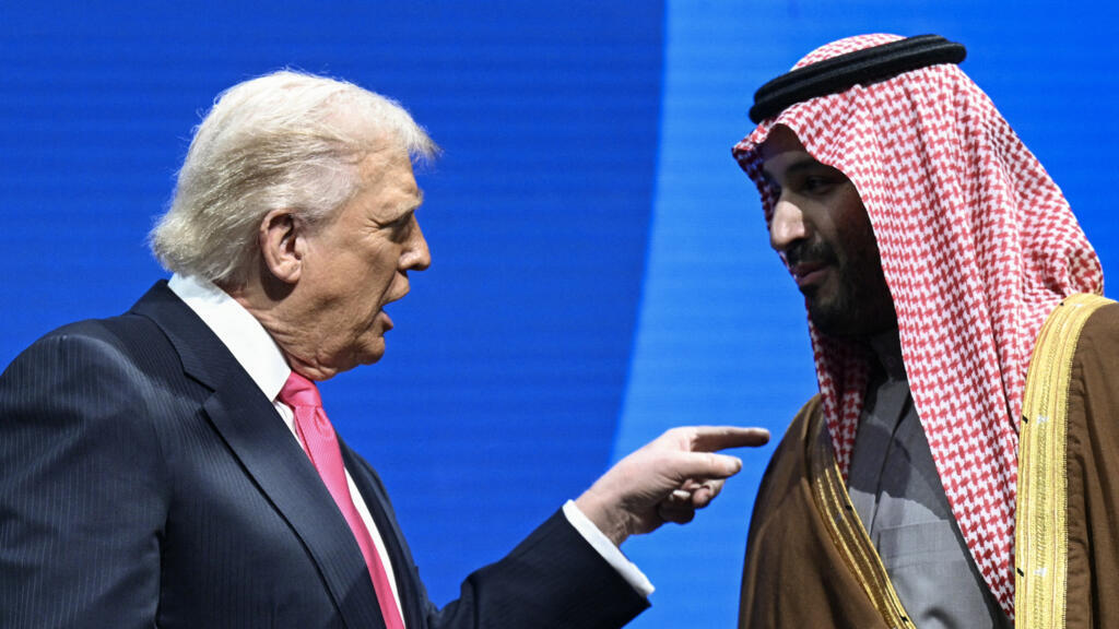 رويترز: اتفاق واشنطن وطهران ينص على إنشاء صندوق استثماري بـ300 مليار دولار تدعمه دول الخليج
