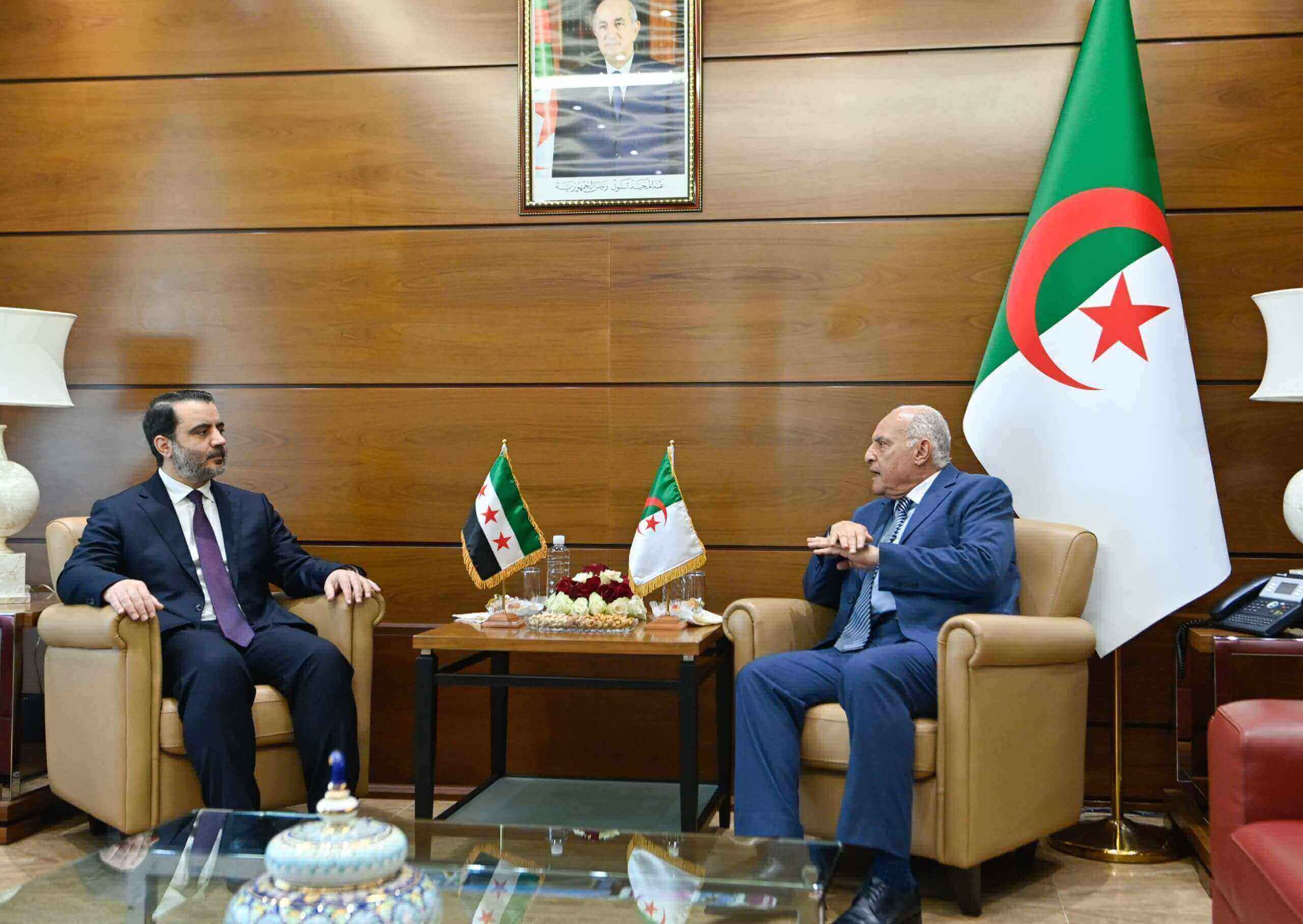 بعد دعم دمشق للوحدة الترابية للمغرب.. الجزائر تستقبل وزير الخارجية السوري