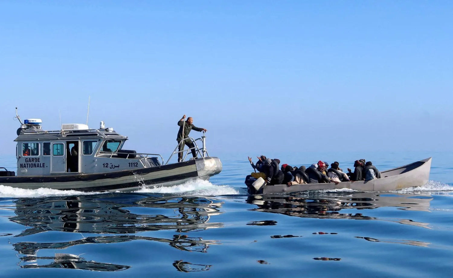 فاجعة جديدة للهجرة في الجزائر.. وفاة 17 شابا جوعا وعطشا بعد أسبوعين من التيه قرب سواحل إسبانيا