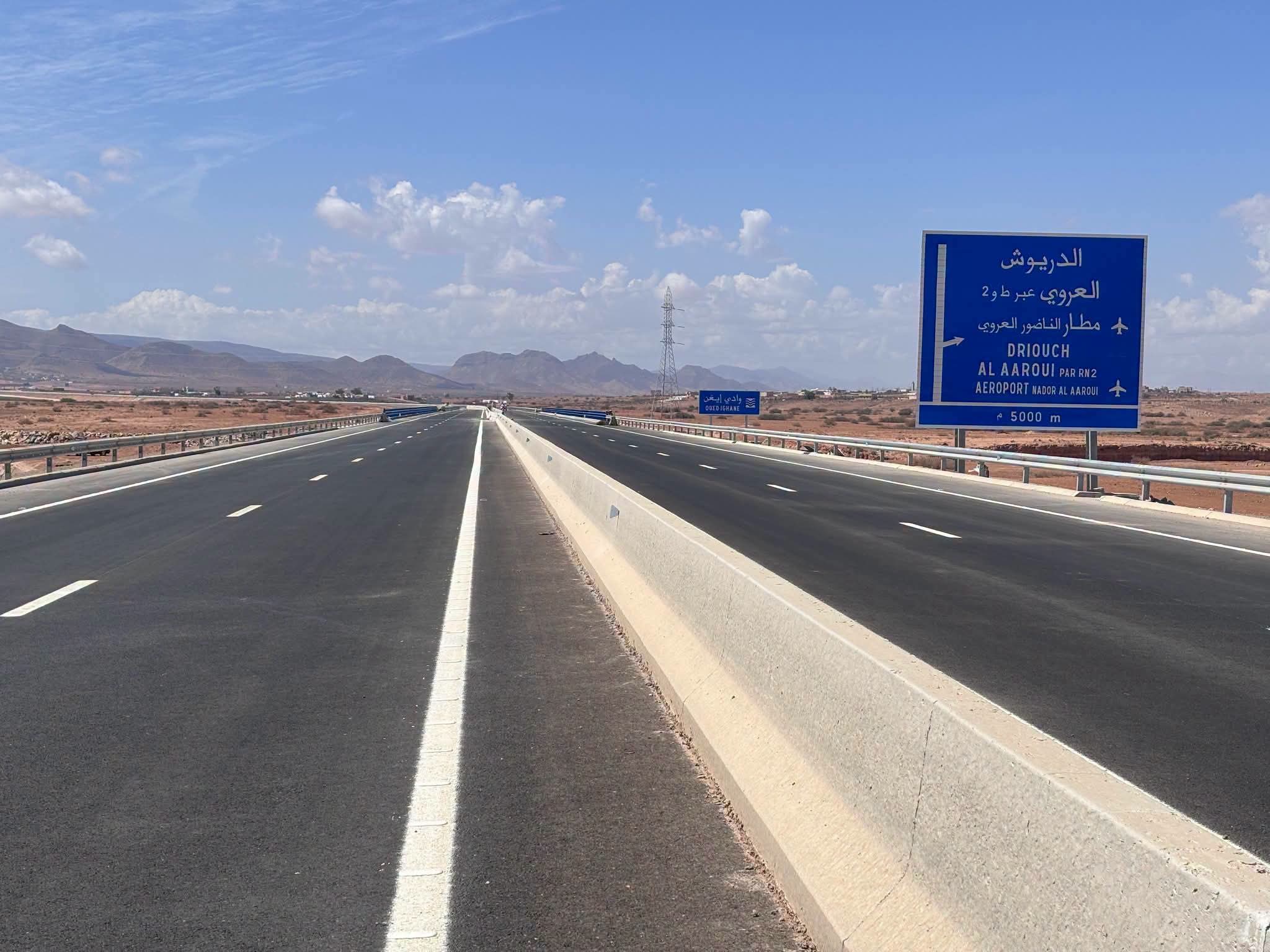 الطريق الرابط بين الدريوش وميناء الناظور غرب المتوسط يدخل مرحلة التشوير النهائي